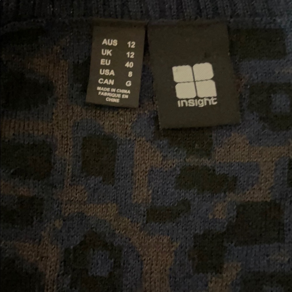 Insight Sweater - Picture 4 of 5